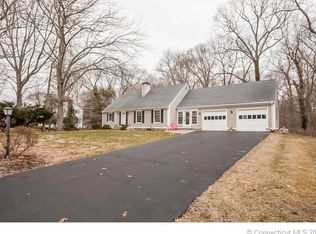 103 Bishop Ln, Madison, CT 06443