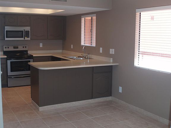 5th image of 12212 N Paradise Village Pkwy S APT 202