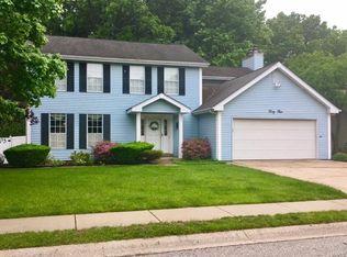 34 Shadow Creek Dr, Saint Peters, MO
