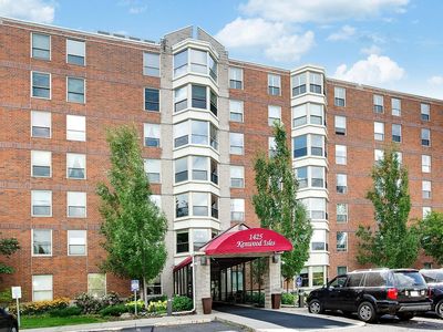 1425 W 28th St APT T06, Minneapolis, MN, 55408