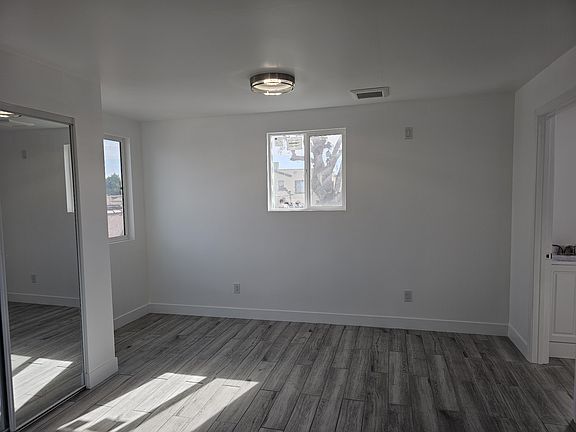 3rd image of 6243 3/4 Haas Ave