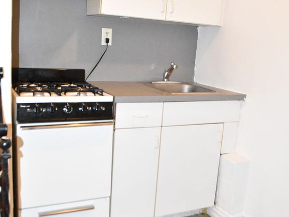 4th image of 386 Fort Washington Ave APT 2C