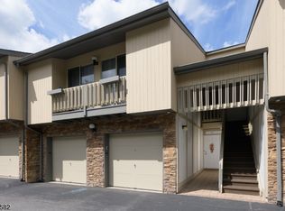 46 Kayser Ln, West Orange, NJ 07052
