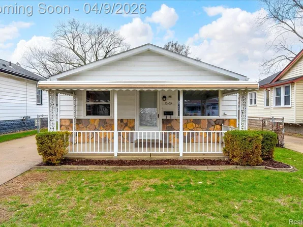 23109 Harding Ave, Hazel Park, MI 48030