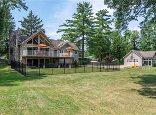 6835 Case Rd, North Ridgeville, OH 44039