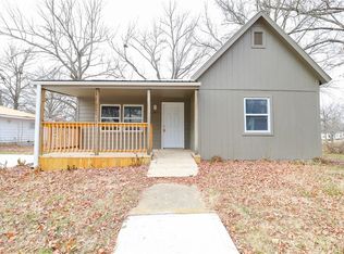 205 S College St, Calhoun, MO 65323