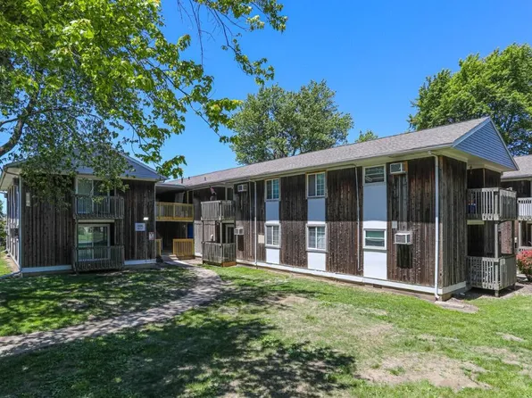 Windcrest Apartments