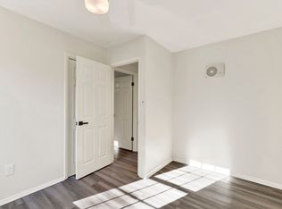 1 Brookview Dr #A, Savannah, GA 31406