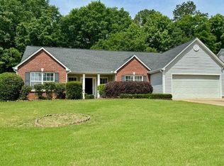 19 Windcrest Dr, Covington, GA 30016