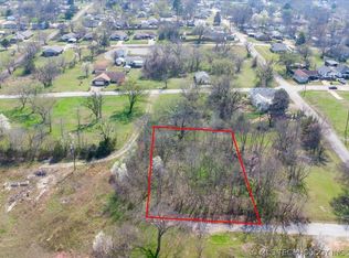 608 E 9th Ave, Bristow, OK 74010