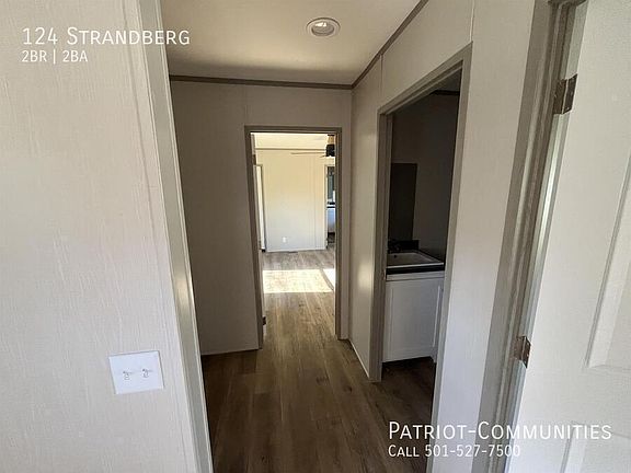 3rd image of 124 Strandberg Cir
