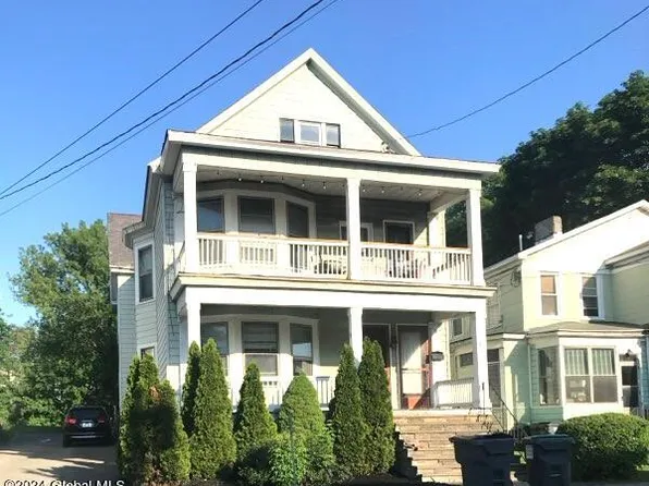 56 Saratoga Avenue, Waterford, NY 12188