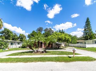 7122 Astor Dr, New Port Richey, FL 34652