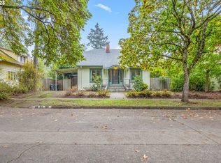 868 W 10th Ave, Eugene, OR 97402