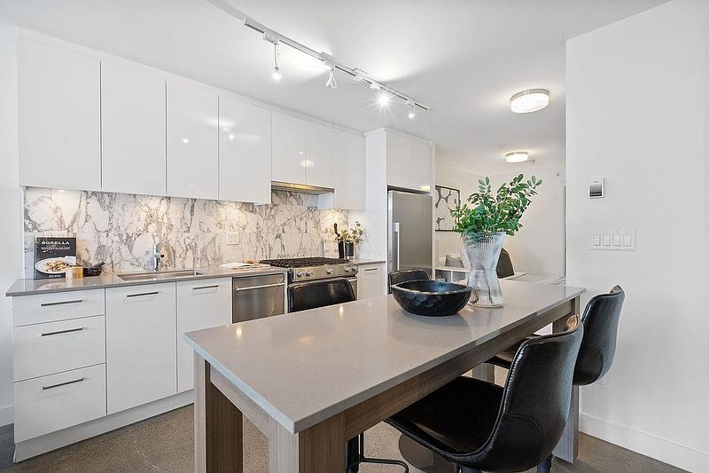 Vancouver Apartment for rent - 1 Bedroom — photo 9
