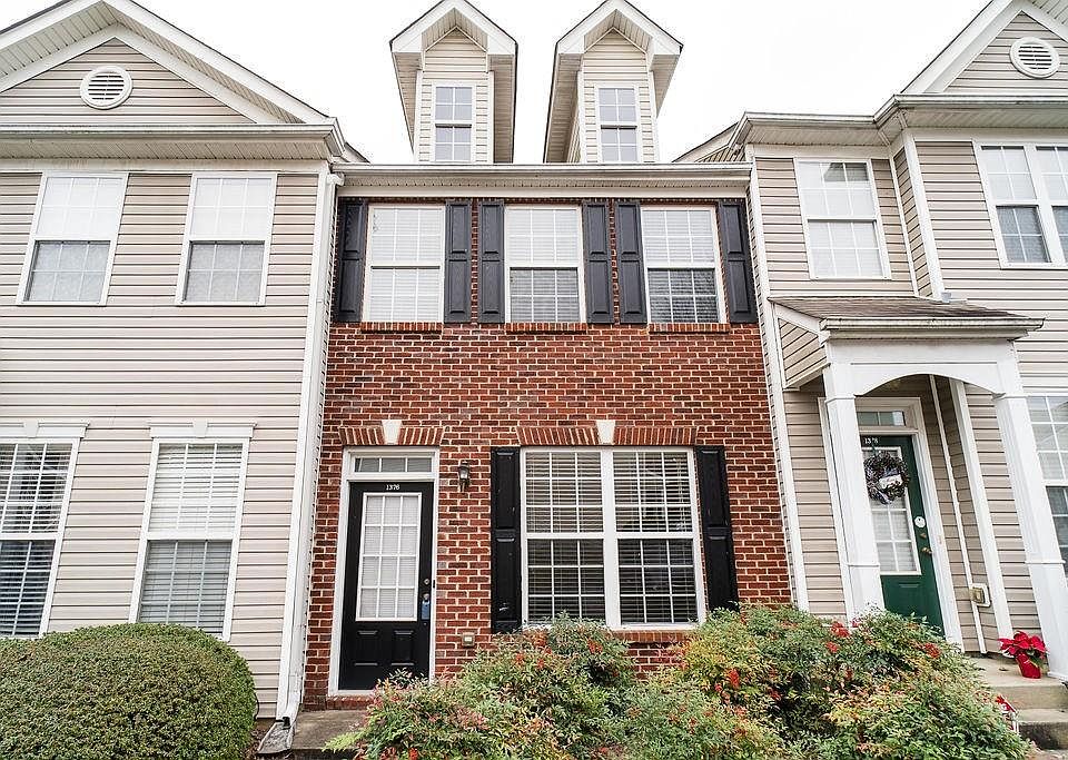 1st image of 1376 Penhurst Dr