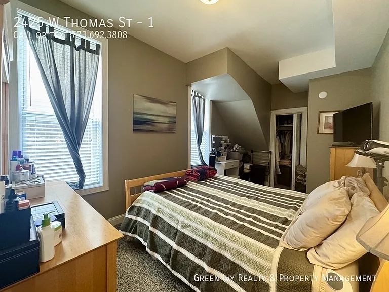 2425 W Thomas St #1 — Photo 9