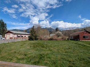 1430 Phye Pl, Sayward, BC V0N1R0