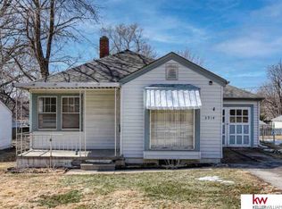 3914 N 67th St, Omaha, NE 68104