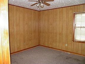 5th image of 524 Swann Dr