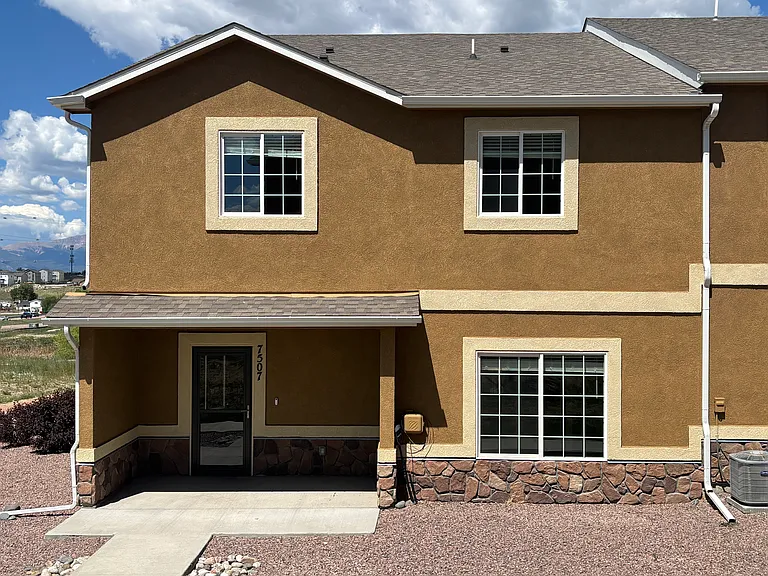 Front Door/Porch