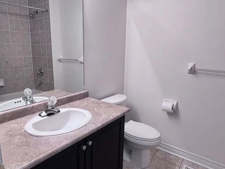 10 Brown Ln — Photo 7