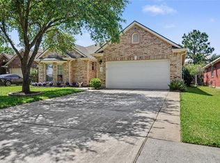 9219 Chia Valley Ct, Houston, TX 77089