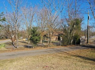 18 Gardner Rd, Laurel, MS 39443