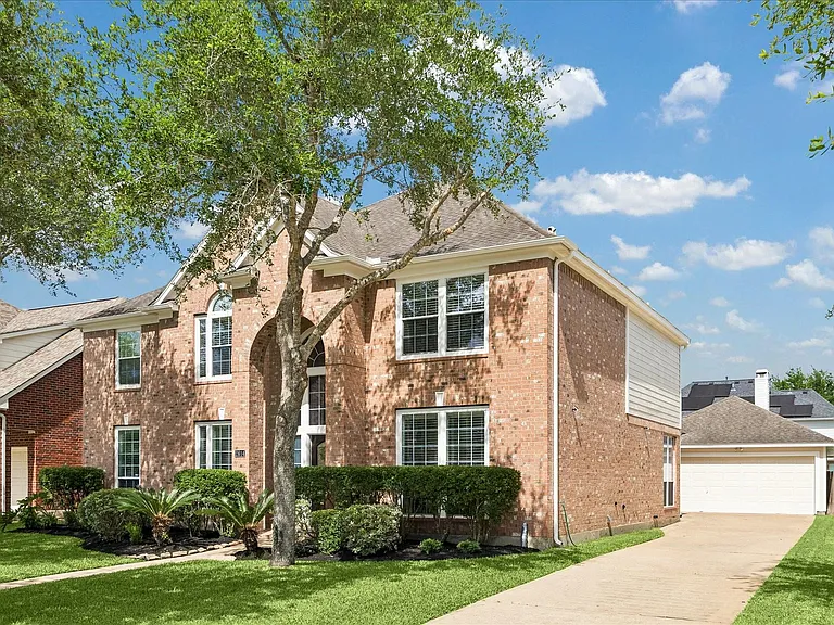 2614 Cezanne Cir — Photo 27