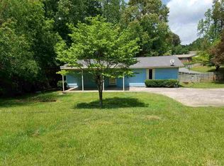 1435 23rd Avenue Pl NE, Hickory, NC 28601