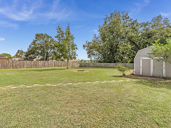 2nd image of 306 Village Park Dr