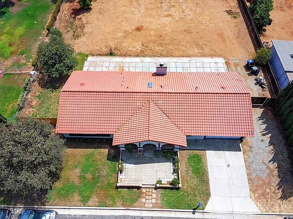 4th image of 7950 Olivia Way