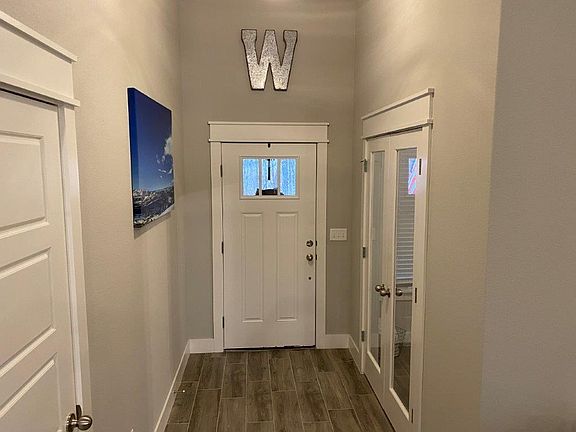 4th image of 46 Westmorland Dr