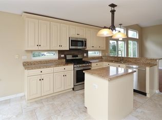 1282 S Pleasant Hill Gate, Waukegan, IL 60085