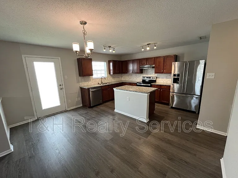 12675 Justice Xing — Photo 7