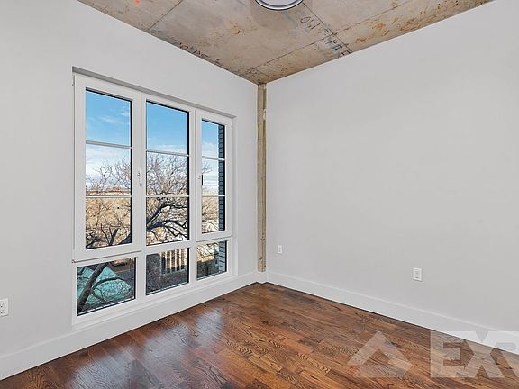 3rd image of 31-19 37th St #5C