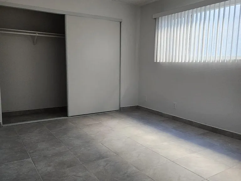 8530 Cedros Ave #11 — Photo 7