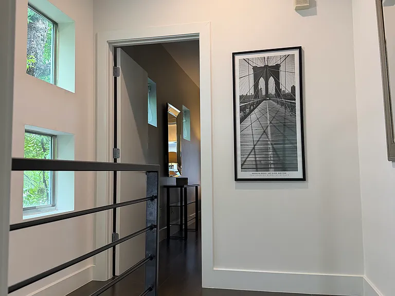 1205 Kinney Ave #1205G — Photo 13
