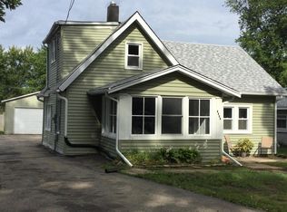 2925 Marshall St, Rockford, IL 61109