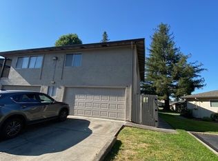 1057 Mohr Ln #1-C-1, Concord, CA 94518