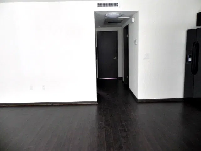 2 bed, 800 sqft, $2,095 — Photo 3
