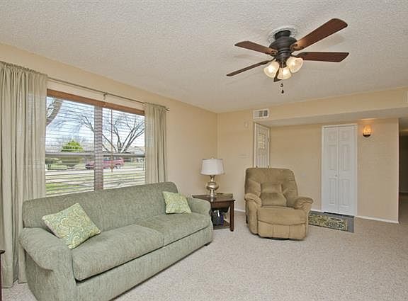 4th image of 1818 Angelina Dr