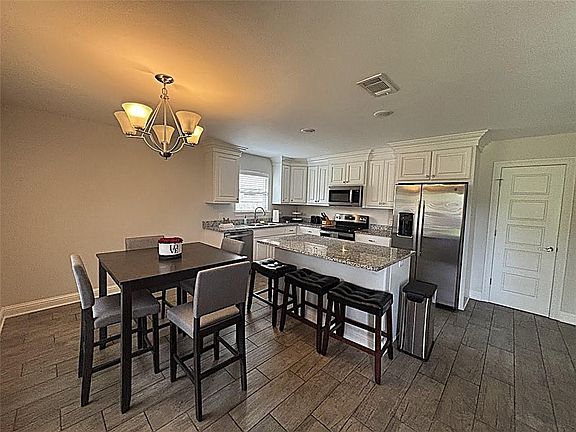 2nd image of 202 University Dr