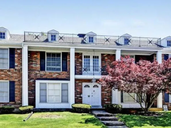 1936 Goldsmith Ln APT 3, Louisville, KY 40218