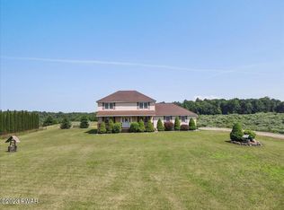 203 Griffith Rd, Tyler Hill, PA 18469