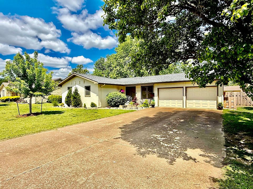 1st image of 1710 Arolyn Dr