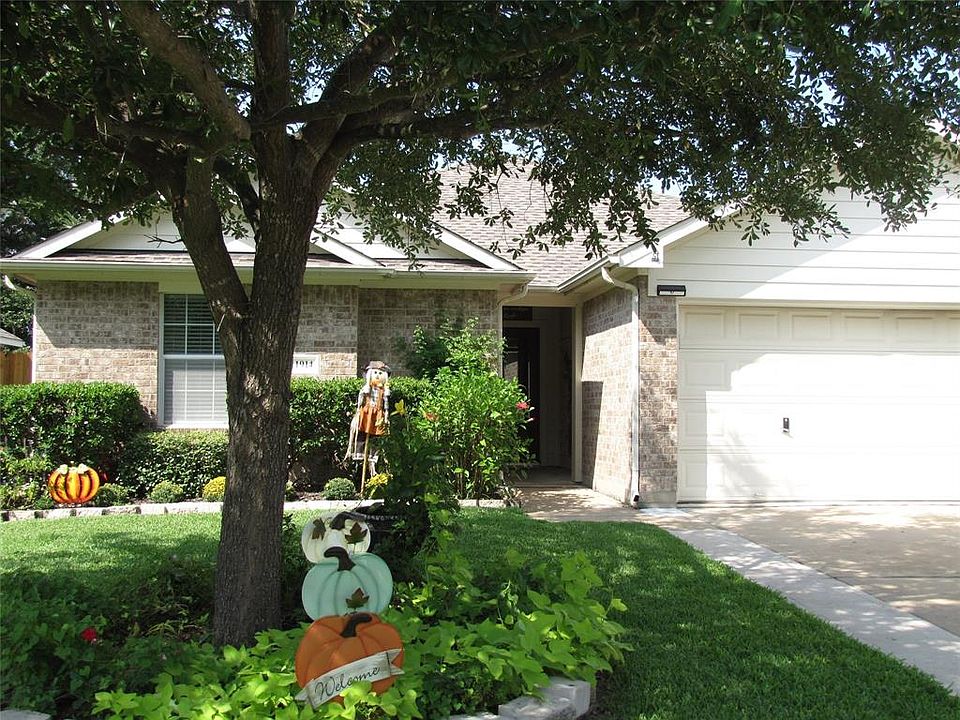 1st image of 11914 Lois Ln
