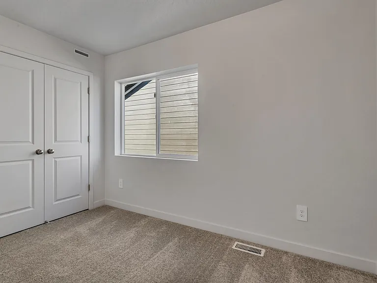 4912 W Willowbank Dr — Photo 20