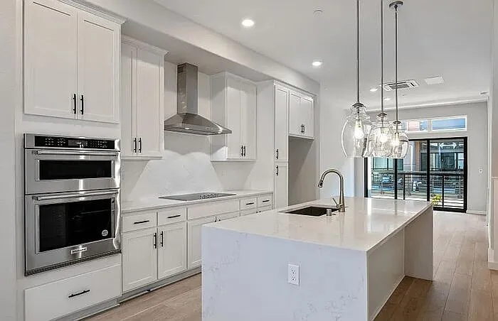 125 Waters Park Cir — Photo 8