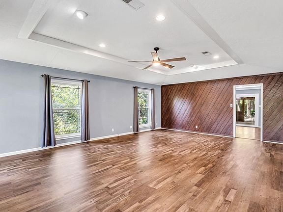 4th image of 6480 Dakota St